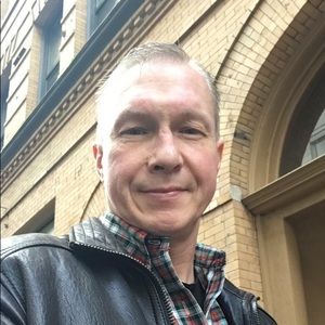 Meet your Posher, Jeffrey